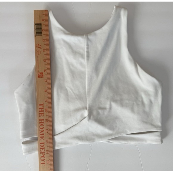 Athleta Conscious Cut Out Crop Sports Bra White Size Medium - Picture 3 of 5